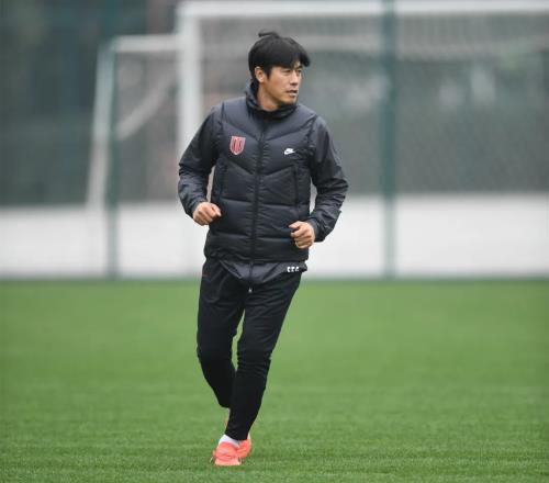 曝北京國安正在接觸徐正源，成都蓉城已啟動選帥工作！