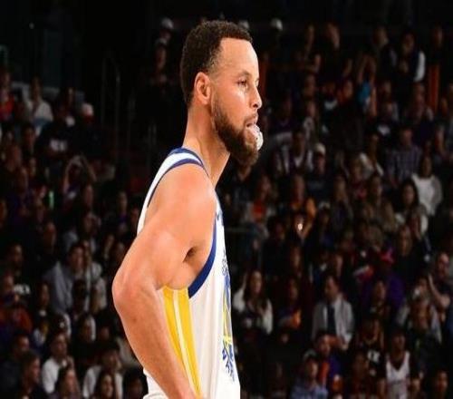 庫里：我們現(xiàn)在顯然不是一支好球隊戰(zhàn)績說明了一切