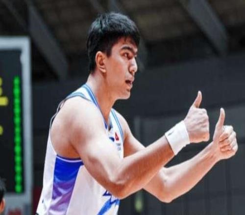 都不要我要！平民球隊連“撿”7名CBA棄將，3戰2勝打進了8強！