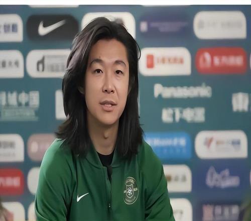 搶手！中國男足4大悍將轉會，1人曾打服日本球隊，如今成自由球員