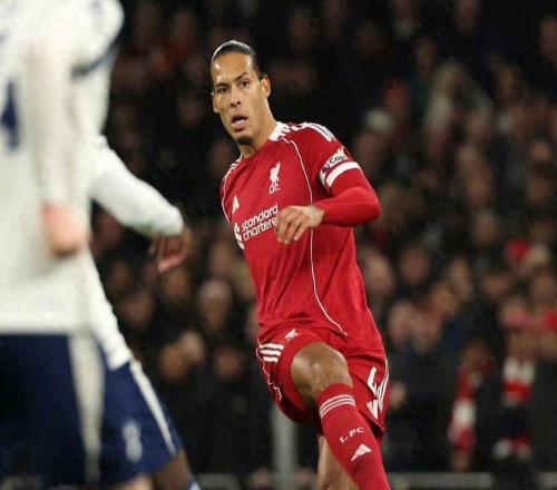 利物浦險勝熱刺，曼城大勝登頂！英超積分榜巨變