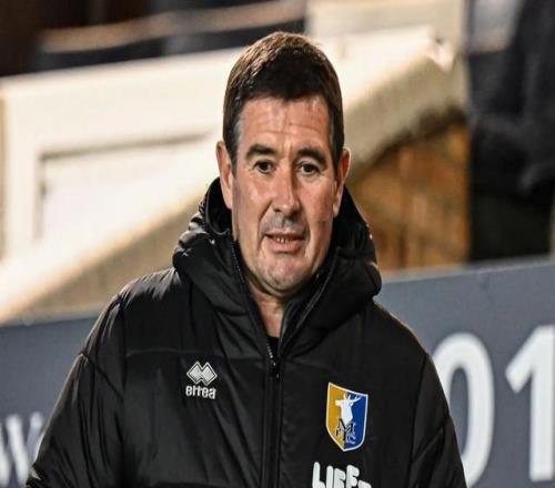 裁判半場提前一分鐘結(jié)束比賽，英甲曼斯菲爾德隊(duì)將申請重賽