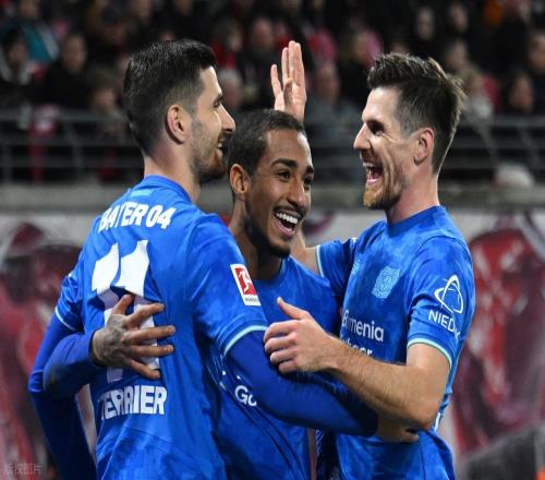 德甲最新積分戰報勒沃庫森逆轉萊比錫贏爭3大戰差榜首拜仁9分