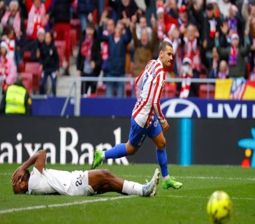 格列茲曼壓哨破門！3場(chǎng)連入4球，破386天客場(chǎng)球荒，西蒙尼狂喜