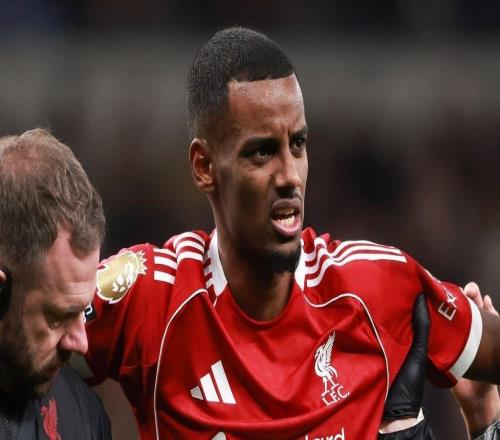 英媒：若伊薩克確診左腿骨折，他可能缺席紅軍的比賽多達(dá)22場(chǎng)