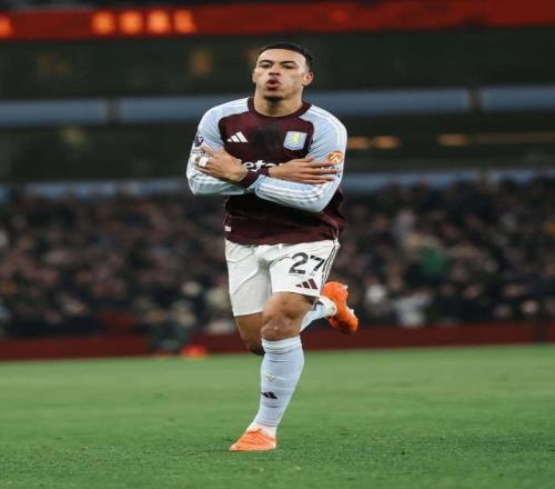 英超羅杰斯獨(dú)中兩元阿斯頓維拉主場(chǎng)勝曼聯(lián)