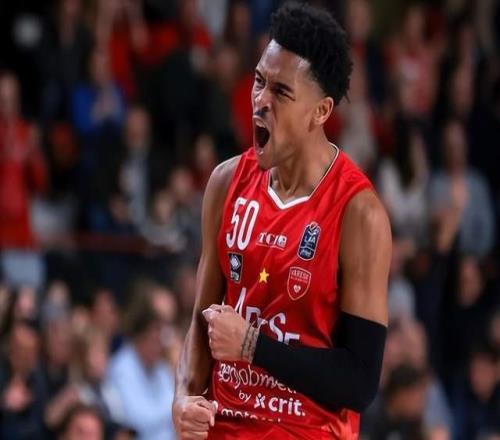 同曦全力補(bǔ)強(qiáng)后衛(wèi)線！簽下意甲超級(jí)得分手，攜手郭昊文沖擊季后賽