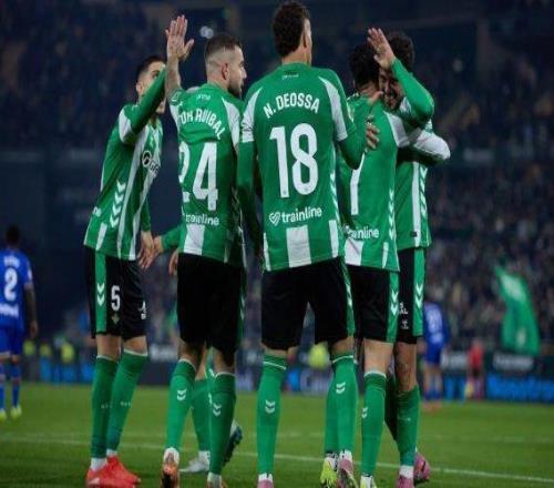 貝蒂斯追平隊(duì)史自然年勝場(chǎng)紀(jì)錄