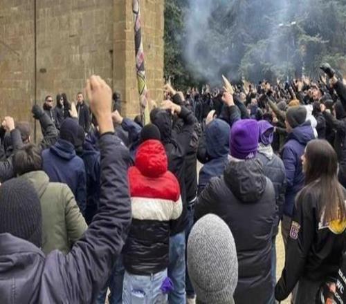 佛羅倫薩51烏迪內(nèi)斯獲聯(lián)賽首勝，賽前曾遭自家球迷辱罵抗議