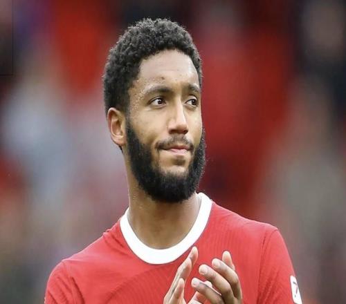 記者：米蘭有意戈麥斯，斯洛特希望其至少留隊至本賽季結束