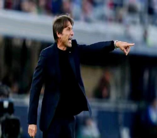 那不勒斯近6次對陣博洛尼亞僅取勝1場具體戰(zhàn)績1勝3平2負