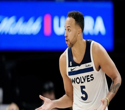 李凱爾改回美籍！曝歸化CBA外援要天價(jià)男籃連世界杯都進(jìn)不去了嗎