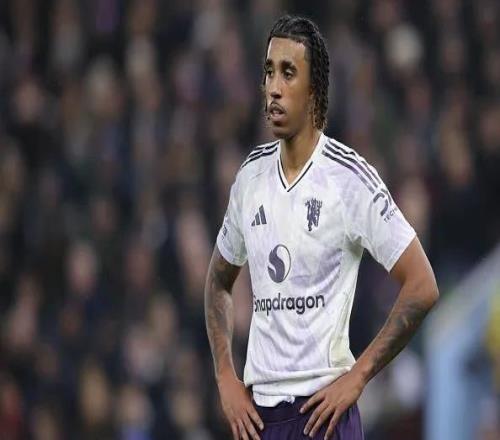 舍伍德：我沒看見約羅任何潛力，德利赫特也不是曼聯(lián)后防答案