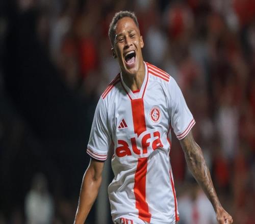 祝賀李金羽！遼足拿下標(biāo)王級(jí)外援，身價(jià)高達(dá)4千萬(wàn)，排名中超第一