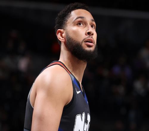 狂賺2.03億美金！正式敲定新東家！西蒙斯拒絕退役，他要重返NBA