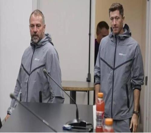 每體：萊萬2月到3月將與弗里克談未來，他愿以次要角色留隊(duì)