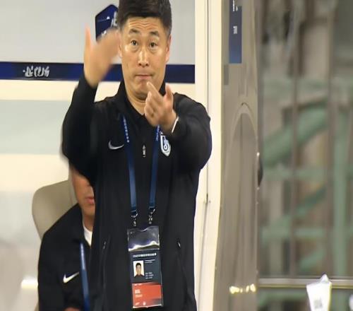 李國旭剛官宣留任大連英博！就有可能跟這兩位外援續(xù)約，值得期待