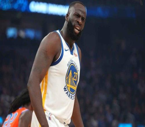 不滿，勇士隊格林對不斷被安排防守中鋒感到“沮喪”