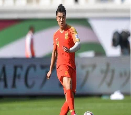 又一個(gè)恒大中超新土豪崛起，一口氣買4個(gè)國(guó)腳！組全明星陣容