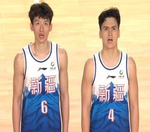 隨著新疆慘敗青島，深圳送四川6連敗，CBA積分榜：2大黑馬升前四