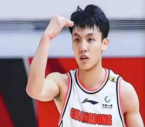 不是薩林杰，不是徐杰！CBA記者大贊廣東隊得0分球員