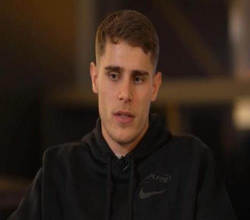 范德芬：我沒(méi)想傷害伊薩克只想擋射門(mén)，給他發(fā)了信息送去祝福