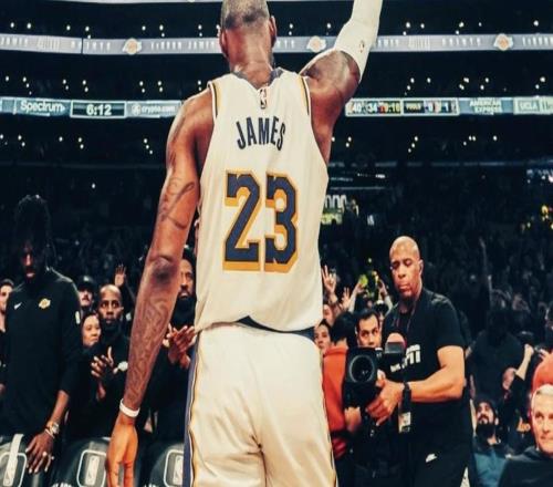 詹姆斯：我從未設(shè)定過成為NBA歷史得分王的目標(biāo)