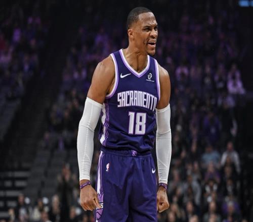 僅差1個！僅差72分！威少迎來兩項神級里程碑，無懼歲月無懼風(fēng)