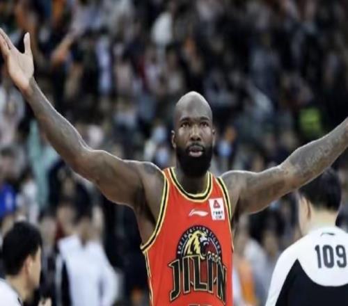 多米尼克瓊斯：1月份會與某支球隊(duì)簽約，我仍是CBA外援TOP3