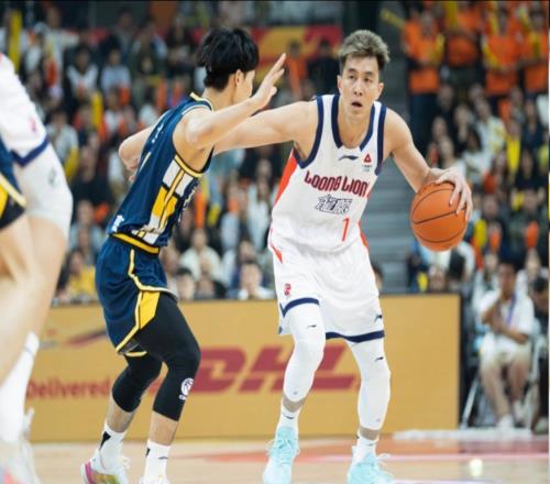 拿600萬，男籃一哥化身“CBA倫納德”，球迷：廣州的錢真好賺
