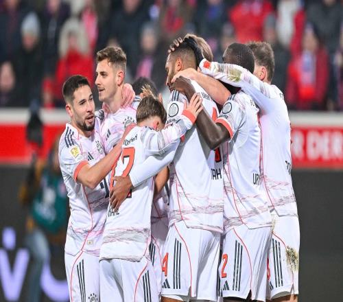 創(chuàng)造歷史，拜仁成德甲首支單一自然年每輪比賽后均領(lǐng)跑的球隊