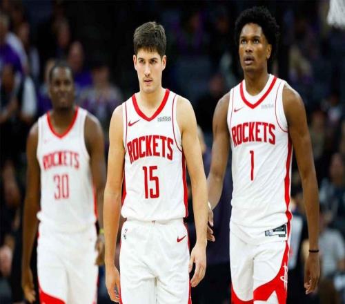 火箭隊(duì)低迷狀態(tài)進(jìn)入圣誕大戰(zhàn)，詹姆斯帶領(lǐng)湖人隊(duì)將暴露他們的弱點(diǎn)