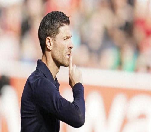 熊皇選擇曝光，四方受益！英超三豪門爭奪，皇馬或?qū)⒊勺畲筅A家