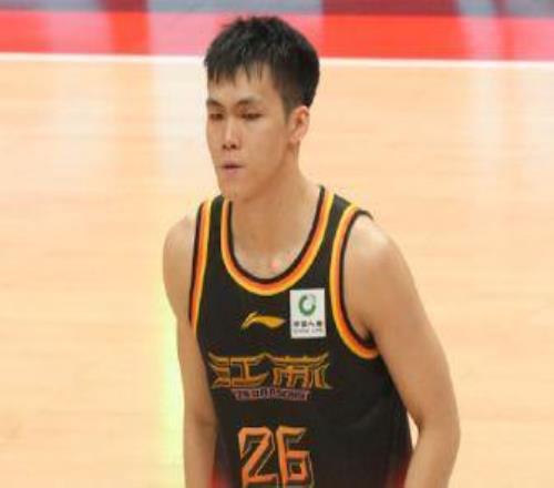 CBA第5輪最佳陣容：龐崢麟34+6創紀錄領銜薩林杰胡金秋入選