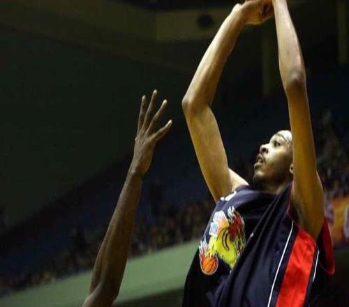 馬刺如何成為雷霆克星雙殺背后暗藏哪些戰(zhàn)術(shù)密碼