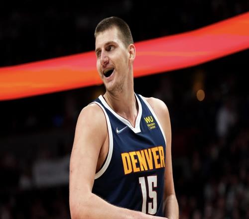 前無古人，約基奇加時(shí)3中3&11罰10中得18分，創(chuàng)NBA加時(shí)賽得分新高