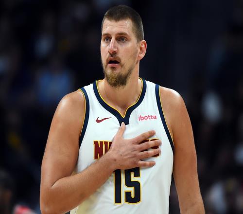 56分16板15助！就在今天，5項(xiàng)前無古人的NBA紀(jì)錄被約基奇達(dá)成了