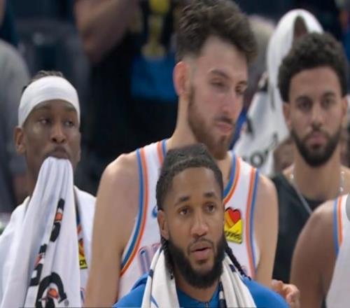 殺瘋了！37分三殺雷霆！馬刺打得就是精銳！