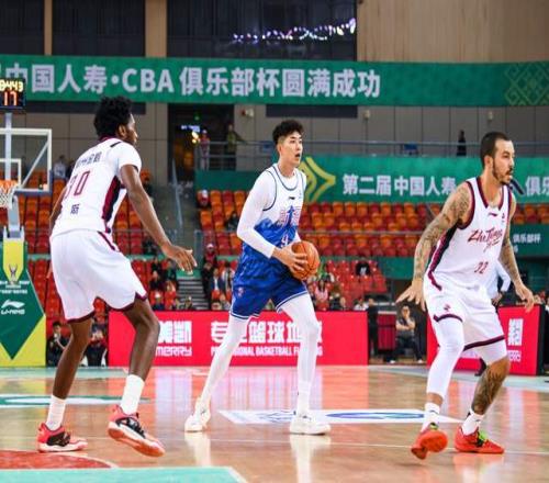 新疆頭號混子出現！拿550萬高薪場均僅3分，這種毒瘤真該趕出CBA