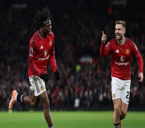 10！鐵衛(wèi)處子球，曼聯(lián)復(fù)仇紐卡升英超第五，烏加特甩掉災(zāi)星帽子