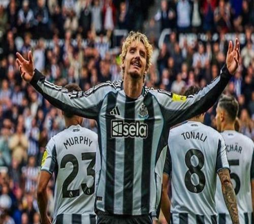 黃健翔：可以考慮將沃爾特馬德的譯名叫做華特馬、懷德馬