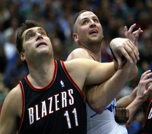 邦奇威爾斯覺得薩博尼斯的酒量堪比神話否則怎么會把人喝成躺尸_NBA直播