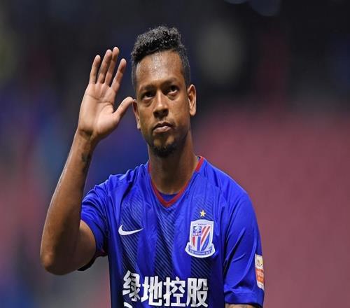 墮落！前中超外援：去中國后我沉迷飲酒，動手打親爹，還試圖自殺