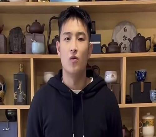 遼寧鐵人鎖定5內(nèi)援，挖成都主力韓镕澤有首發(fā)實(shí)力姆本扎沒(méi)減肥