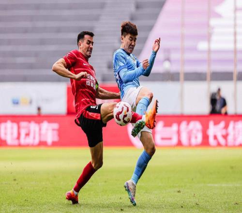 周定洋下賽季有望加盟上港，俱樂部已給他開出頂薪合約，值得期待
