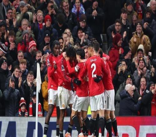 自1979年以來，曼聯(lián)在節(jié)禮日18勝3平保持不敗