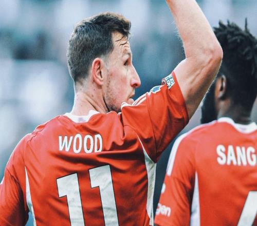 英超歷史曾有7名球員節禮日戴帽：亨利、貝巴、貝爾、凱恩在列