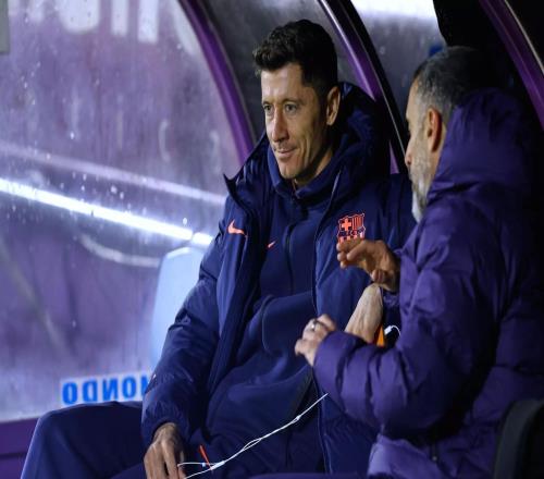 萊萬：和巴薩續(xù)約不是薪水減半的問題，我還沒確定未來的方向