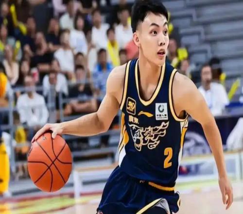 CBA一夜3場(chǎng)冷門！前總冠軍重回墊底高詩(shī)巖6投0分徐杰22分5板8助