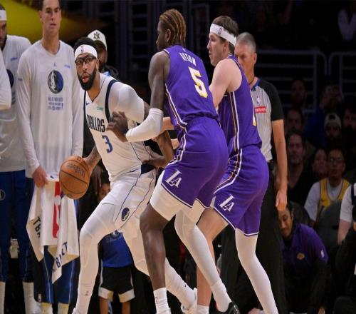 NBA內部人士提議戴維斯重返湖人，以緩解湖人隊雷迪克的沮喪情緒